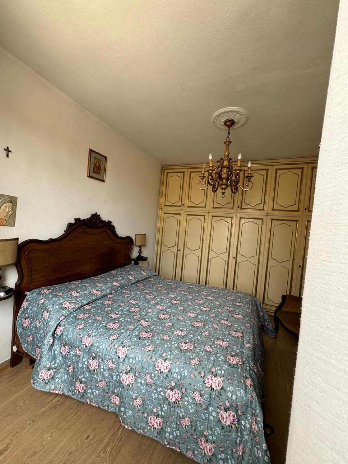 Micheli Suite Anfiteatro Square Lucca Exteriör bild