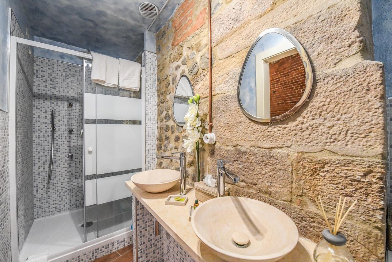 Micheli Suite Anfiteatro Square Lucca Exteriör bild